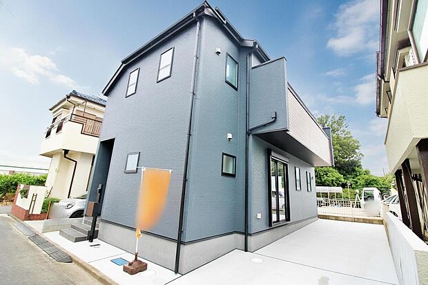 『１号棟』
気になった物件すぐにご見学対応させていただきます♪平日・お仕事帰りなど、いつでもご案内可能です♪周辺環境と併せて、実際に現地をご確認ください♪