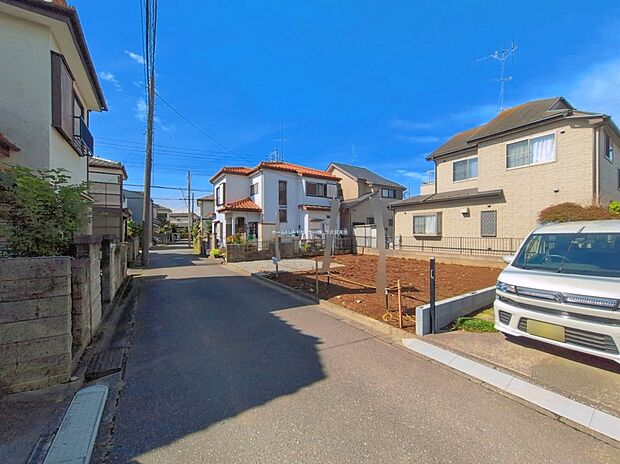 『１号棟』ひとたび扉を開けばそこに待っているのは上質な空間とマイホームでの新生活をイメージさせる優雅なひととき。「この家なら…」ではなく「ここに住みたい♪」と思う感動をお届けいたします。