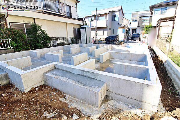 『A号棟』住宅性能評価で耐震等級3(最高等級)を取得!お客様を守る大切な住宅だからこそ、第三者の検査を受けて安心して住んでいただける住宅をご案内させて頂きます。