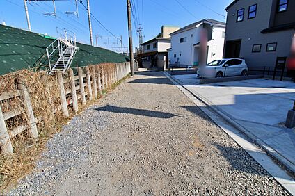 前面道路含む現地写真