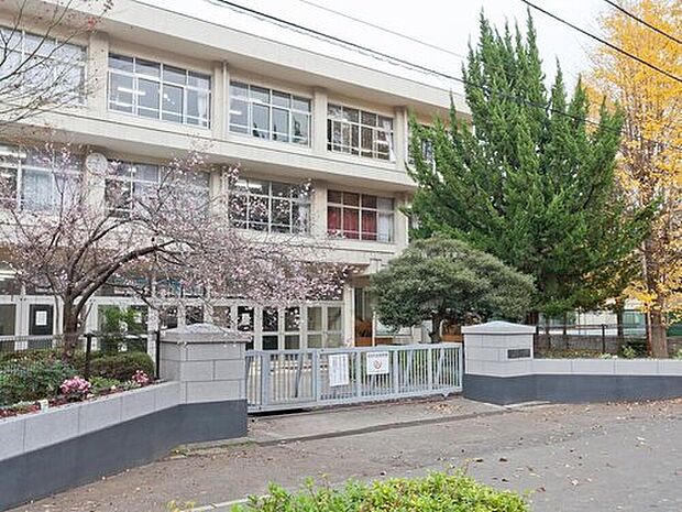 所沢市立美原中学校（約1,300m）