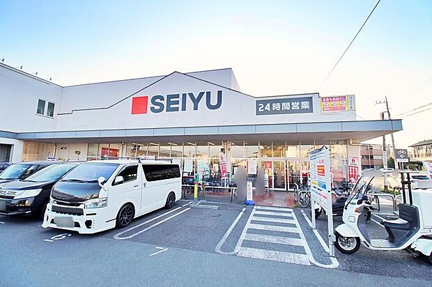 西友所沢榎町店（約653m）