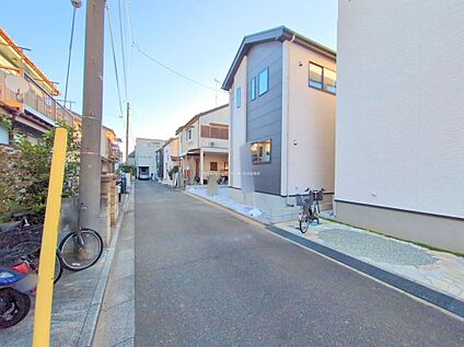 前面道路含む現地写真