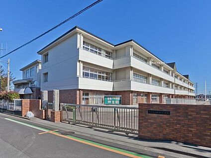 所沢市立松井小学校 1100m (徒歩１４分)