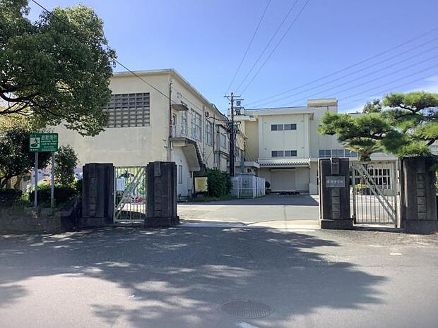 東浦町立東浦中学校