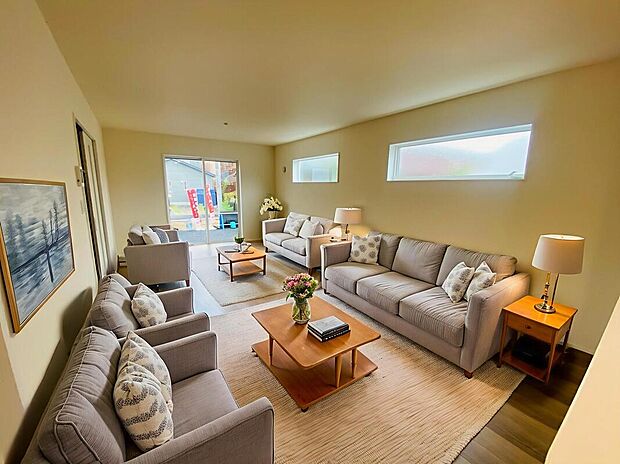 【リビング】本画像はCGで作成されており、実際に現地に家具は置かれておりません。