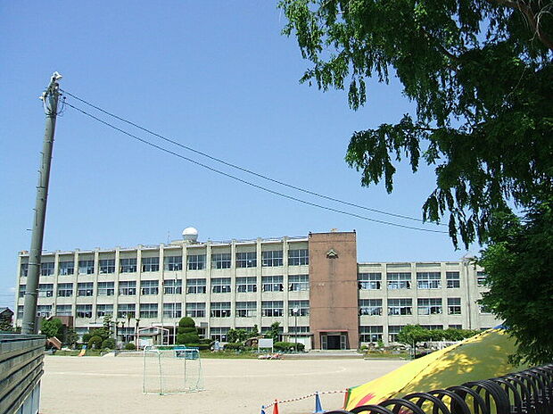大口北小学校（約870m）
