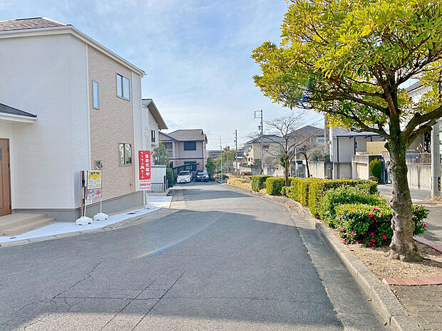 〇●前面道路●〇
平日のご案内も可能です！
アイデムホーム南店は緑区役所から徒歩2分！
水曜日も営業しております！　　　　　　
