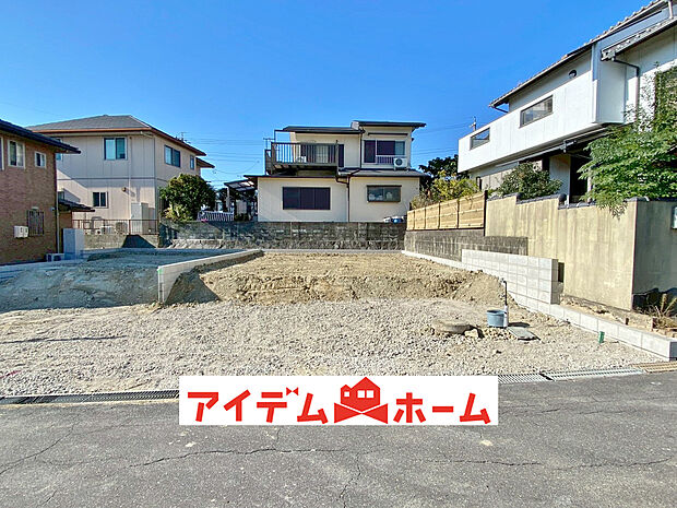 〇●2号棟(撮影2025年11月)●〇　　
モデル案内も承ります！　　　　　　
アイデムホーム南店は緑区役所から徒歩2分！
水曜日も営業しております！　　　　　　
