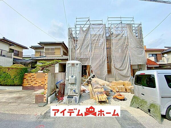 〇●1号棟外観●〇　　
平日のご案内も可能です！　
アイデムホーム南店は緑区役所から徒歩2分！
水曜日も営業しております！
