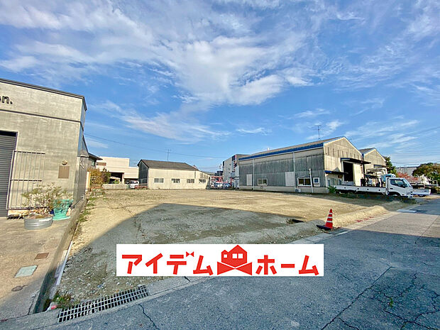 〇●全体(撮影2025年11月)●〇
モデル案内も承ります!
アイデムホーム南店は緑区役所から徒歩2分!
水曜日も営業しております!