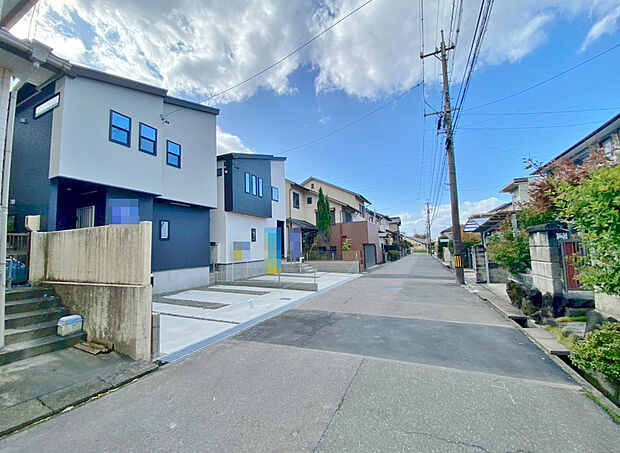 【前面道路】〇●前面道路(撮影2025年11月)●〇
堂々完成!即入居可!
アイデムホーム南店は緑区役所から徒歩2分!
水曜日も営業しております!