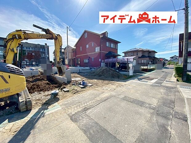 現地（2025年10月）撮影
休日、平日問わずお気軽にお問合せくださいませ。