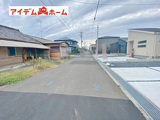 現地（2025年10月）撮影
休日、平日問わずお気軽にお問合せくださいませ。