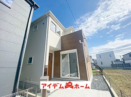 2号棟外観写真