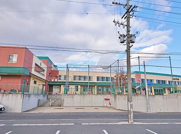 七宝こども園（約775m）