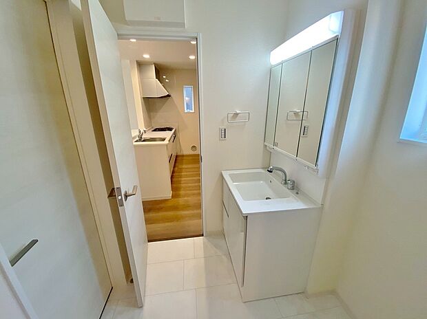 【洗面】平日・土日問わずご案内致します!お気軽にお問合わせ下さい♪