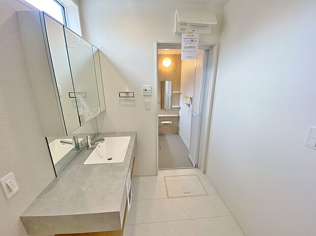 【洗面】平日・土日問わずご案内致します！お気軽にお問合わせ下さい♪