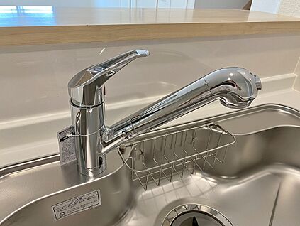 同仕様写真　浄水器内蔵型水栓