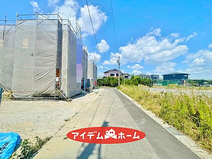 ■東側前面道路■