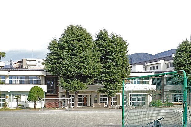 清水小学校