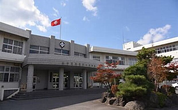 新発田市立第一中学校（約300m）