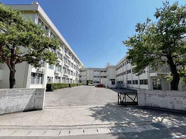 仙台市立八木山中学校