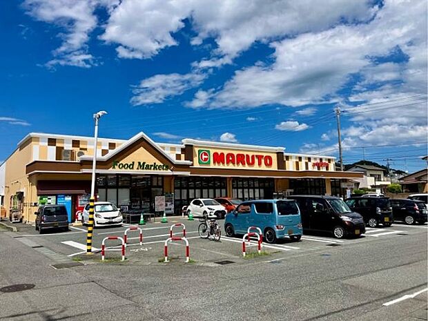マルト 泉店