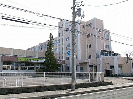 城東中学校 1450m