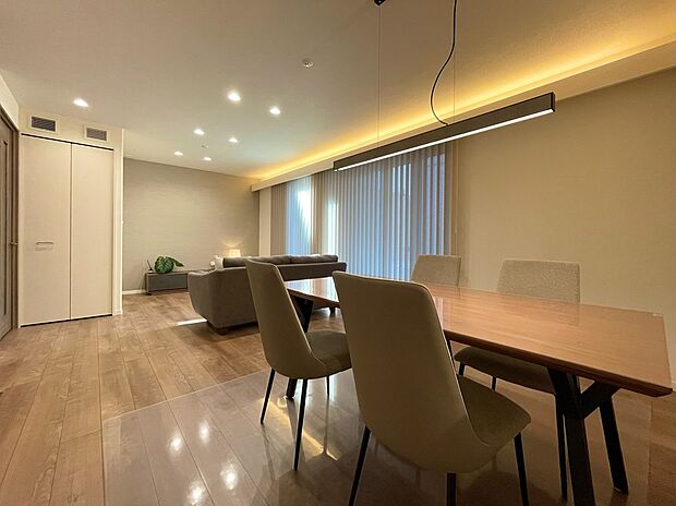 リビング
（撮影日：2025/10）