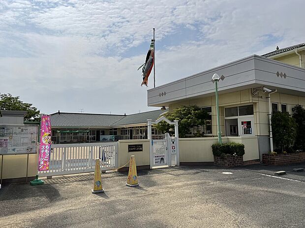 富山幼稚園（約400m）