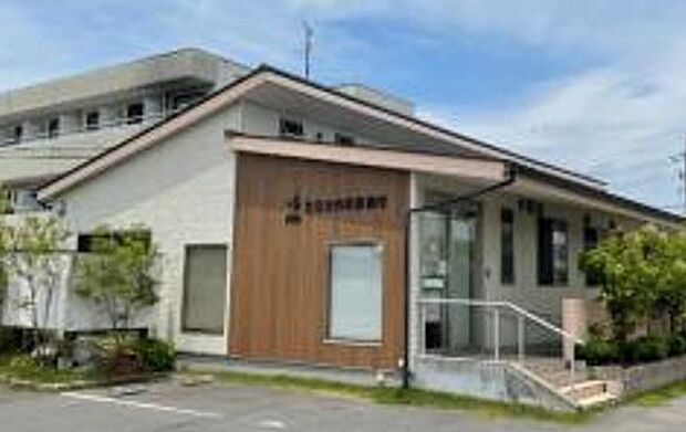 たなか内科診療所（約1m）