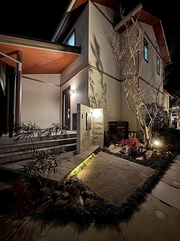 【6号地（GTU-V）】収納量豊富で、奇麗に片付いた広々したLDKでゆとりある暮らしを♪