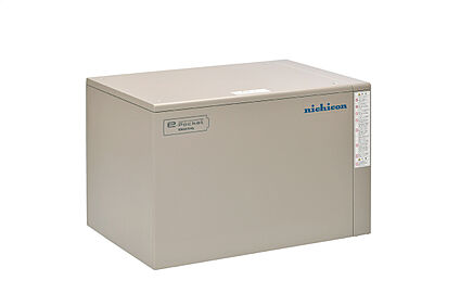 蓄電池（写真はニチコン12ｋWh）