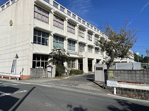 岩国市立岩国中学校