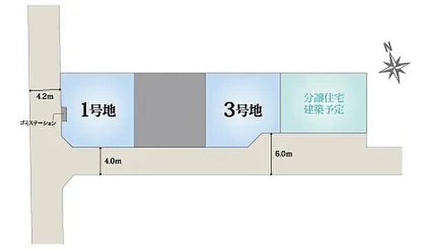 通りから一歩入った配置で、お子様の飛び出しも安心。家族だけの時間を静かに育める、プライベート重視の区画です。落ち着いた環境で、理想の庭づくりもはかどります。