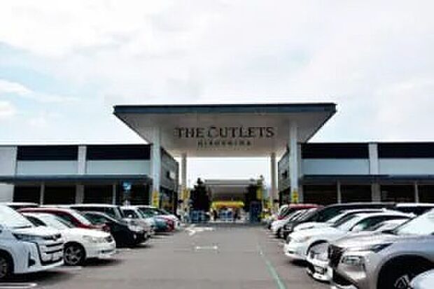THE OUTLETS HIROSHIMA