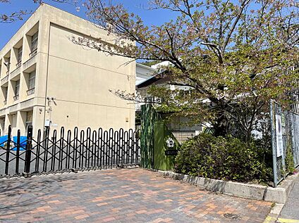 三原市立西小学校 850ｍ(徒歩11分)