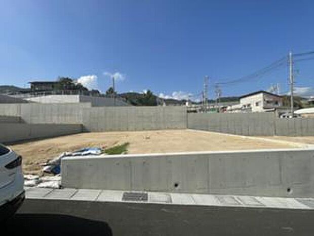 【前面道路(2025.11.01撮影)】12号地