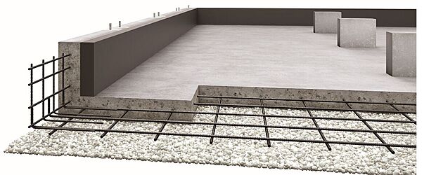 【ベタ基礎】家を面でしっかり支える基礎工法です。不同沈下に強く、建物の安定性が特徴です。また、床下をコンクリートで覆うことで湿気の侵入やシロアリ被害を抑え、長期にわたり住まいを守る効果もあります。
耐震性・耐久性に優れた、安心の住まいづくりを支える基礎です。