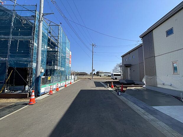 スマートハイムプレイス荒川本郷XIII/前面道路(2026年3月撮影)