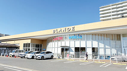 ブランデつくば並木店 約1260m(徒歩16分)