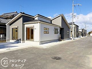 【新築の事ならフロンティアグループまで】Blooming Garden大和高田市大字西坊城　全5区画 外観