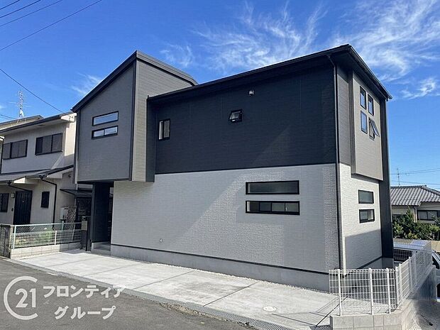 本物件は、耐震性・劣化対策・維持管理性・住戸面積・省エネルギー性・居住環境・維持保全管理の７つの条件をクリアした長期優良住宅！