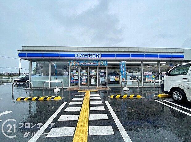 ローソン大和郡山小南町店（約810m）