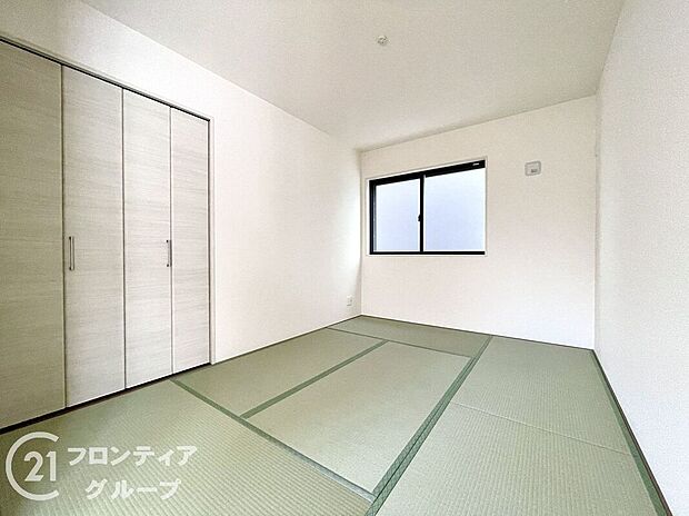 【子供部屋】い草香る畳スペースは、使い方色々!客室やお布団で寝るときにぴったりの空間ですね。