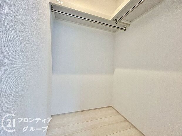 【収納】各居室に収納スペースがあり、すっきりお住まい頂けます