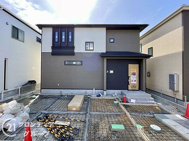 【外観】【3号棟】現地外観写真\資金計画のお悩みお任せください!/最新FPシステムを使った資金計画のシミュレーションや専属のファイナンシャルプランナーがお金回りの整理をお手伝いします!住宅ローンもお任せ♪