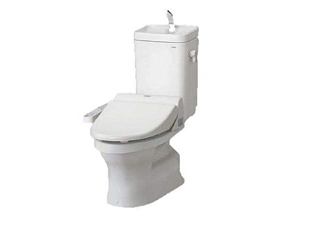 【その他設備】\同仕様写真/1階、2階どちらにも節水省エネ仕様のシャワートイレを採用。便座から立ち上がりやすくする手すり、また棚やタオル掛けも設けています。