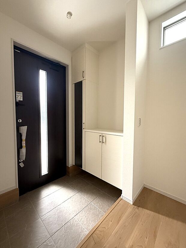 【玄関】３号棟